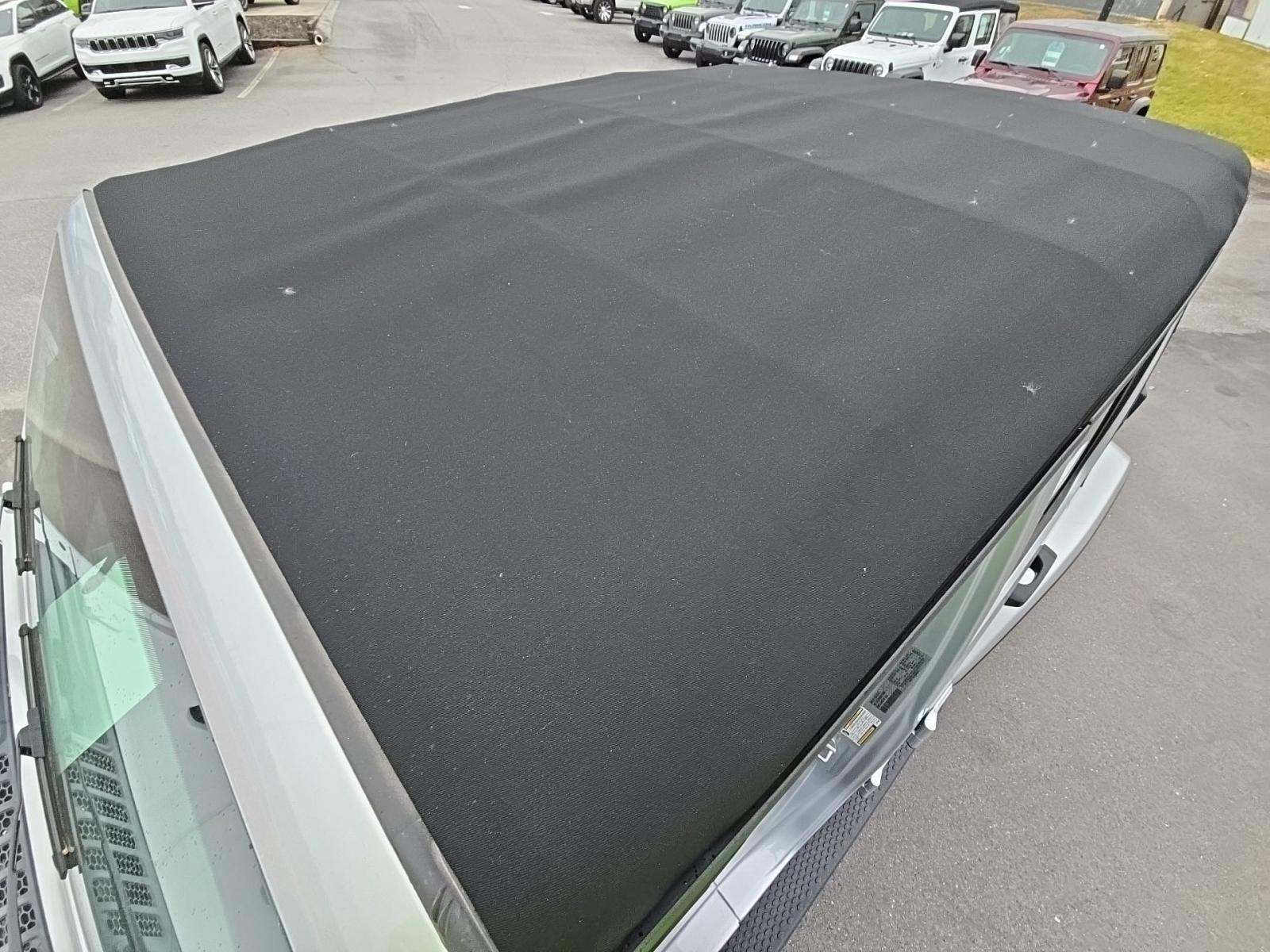 2024 Jeep Wrangler Sahara AWD