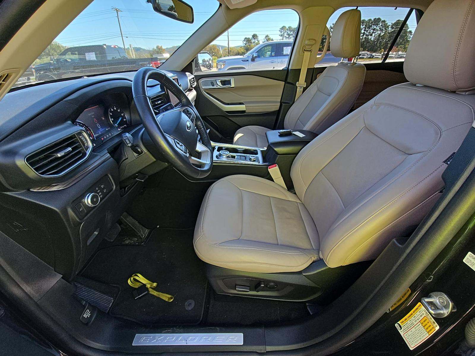 2022 Ford Explorer Limited AWD