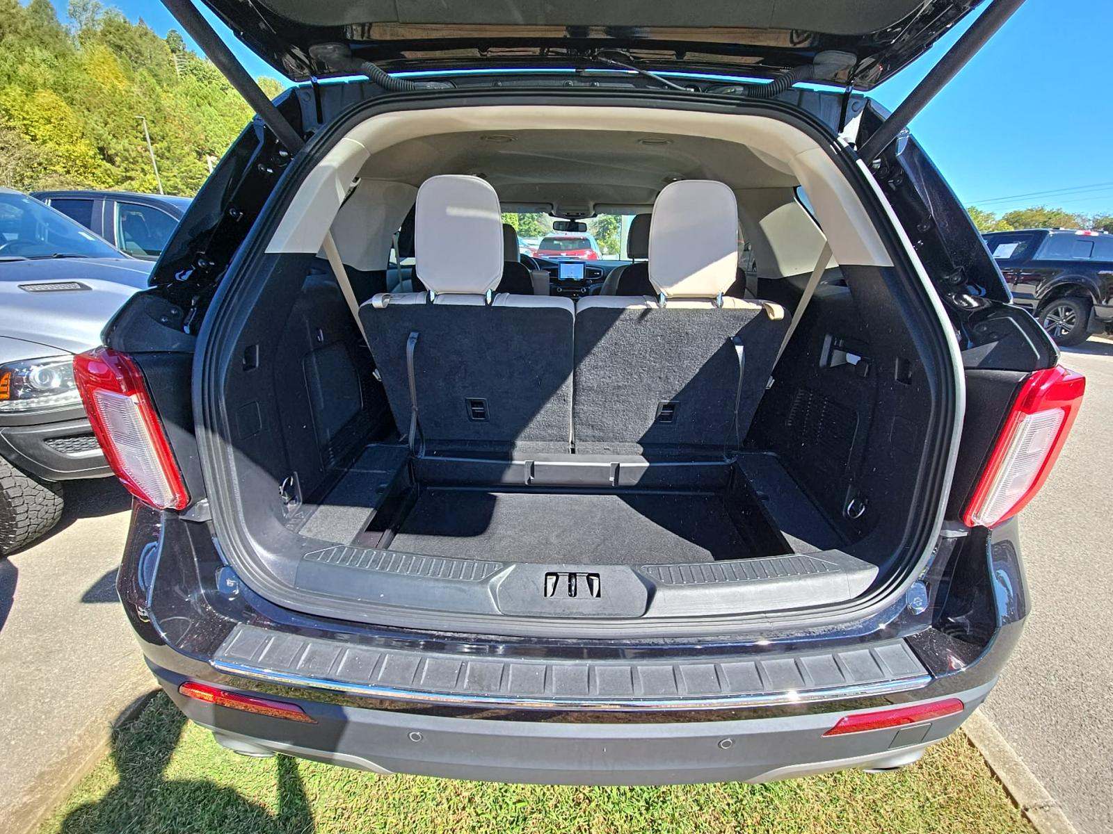 2022 Ford Explorer Limited AWD