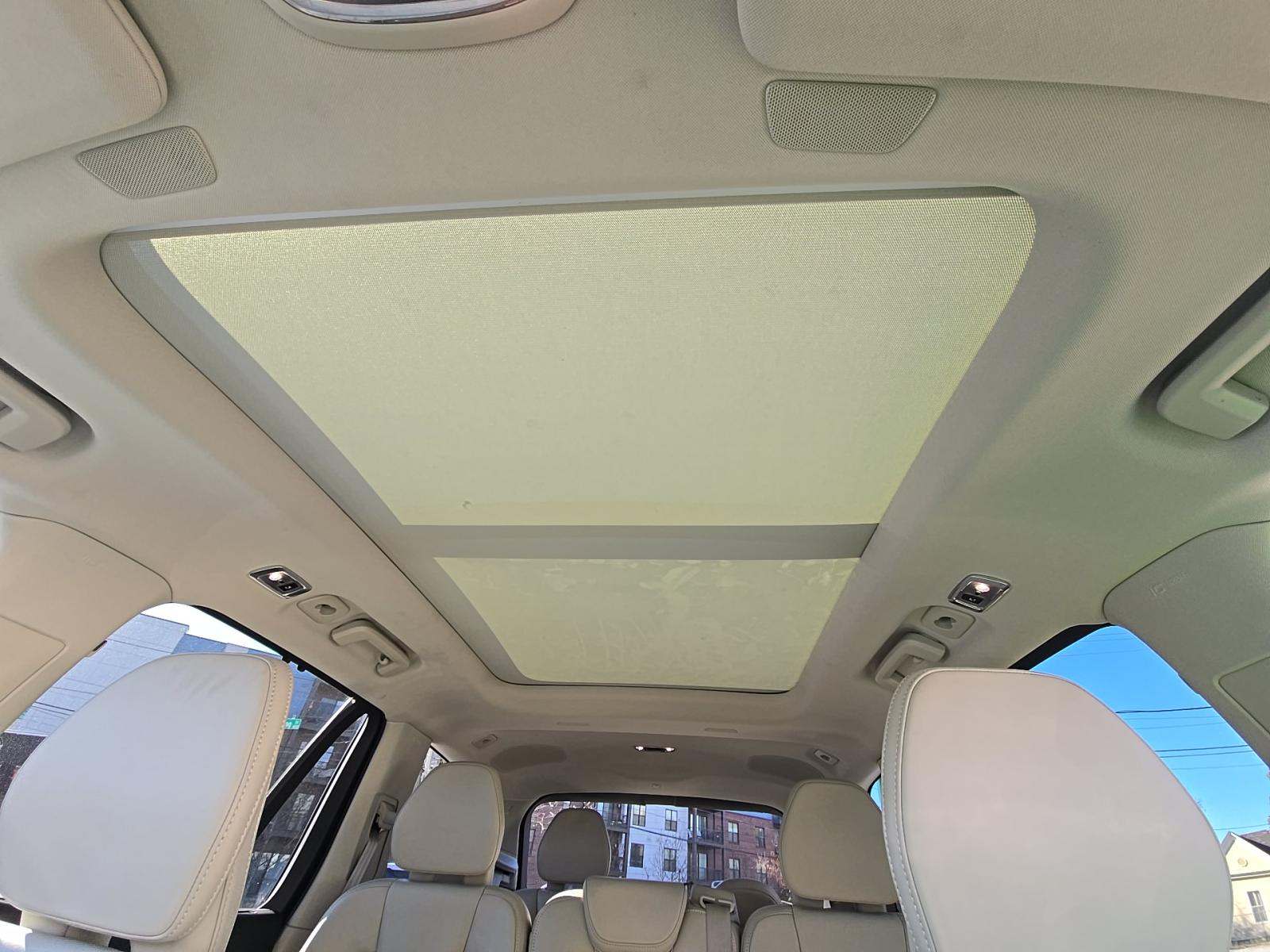 2022 Volvo XC90 T6 Inscription AWD