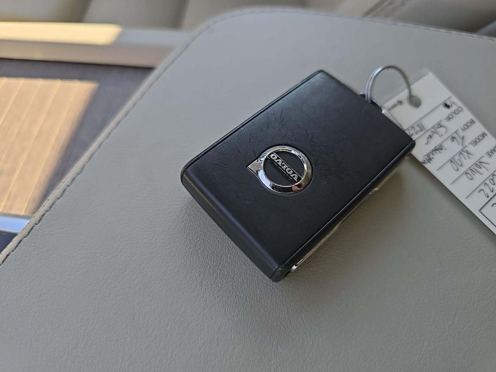 2022 Volvo XC90 T6 Inscription AWD