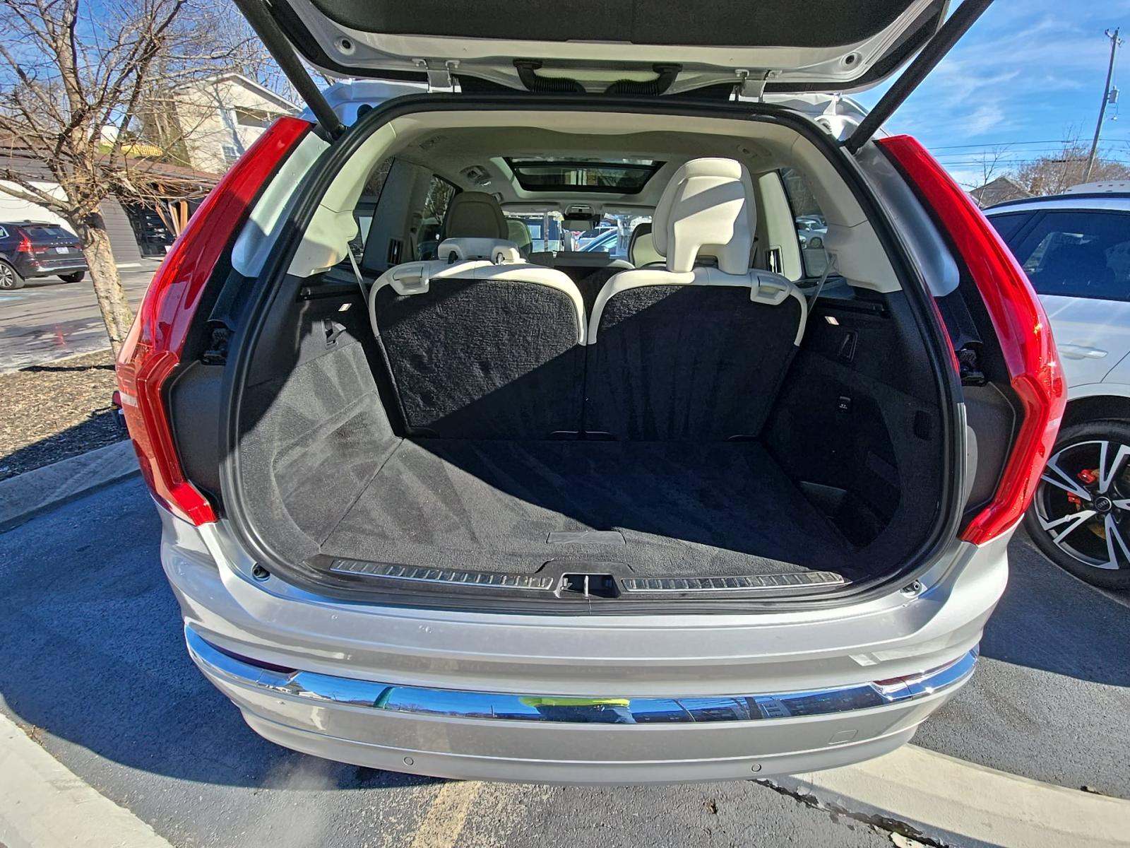 2022 Volvo XC90 T6 Inscription AWD