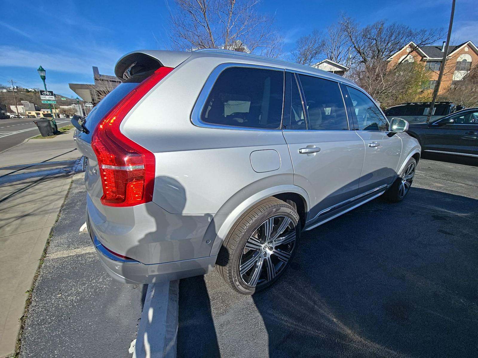 2022 Volvo XC90 T6 Inscription AWD