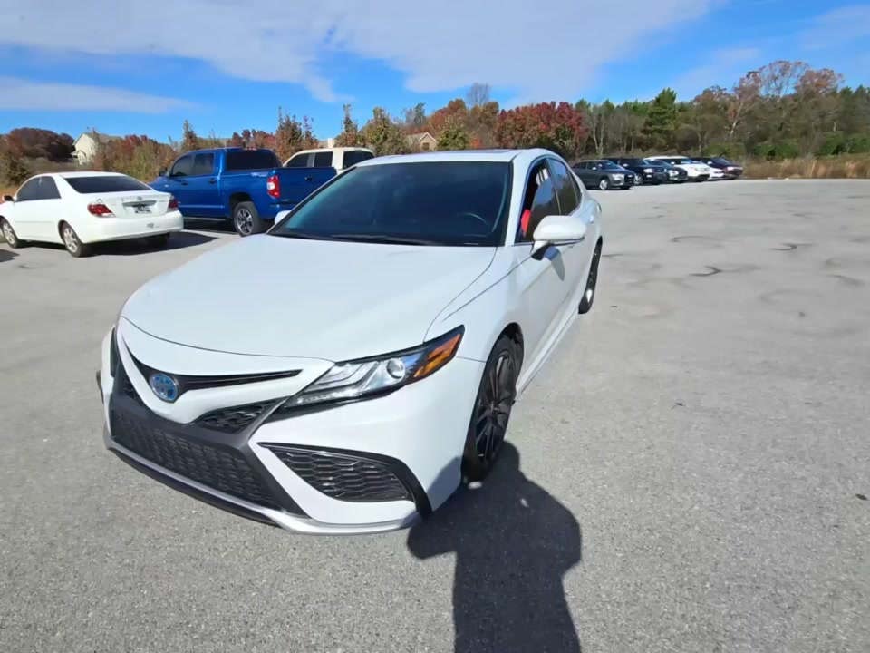 2022 Toyota Camry Hybrid XSE FWD