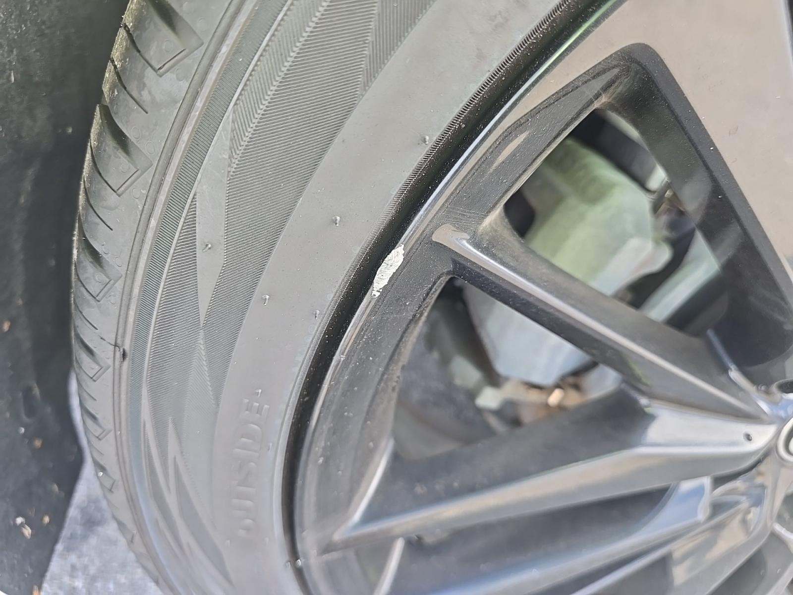 2022 Toyota Camry Hybrid XSE FWD