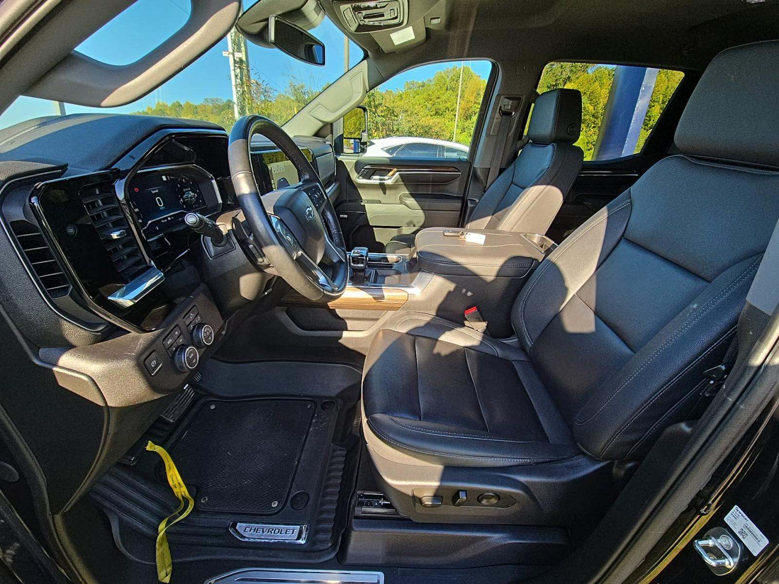 2023 Chevrolet Silverado 1500 RST AWD