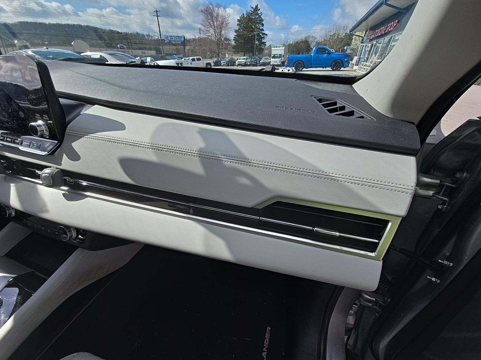 2023 Mitsubishi Outlander SEL FWD