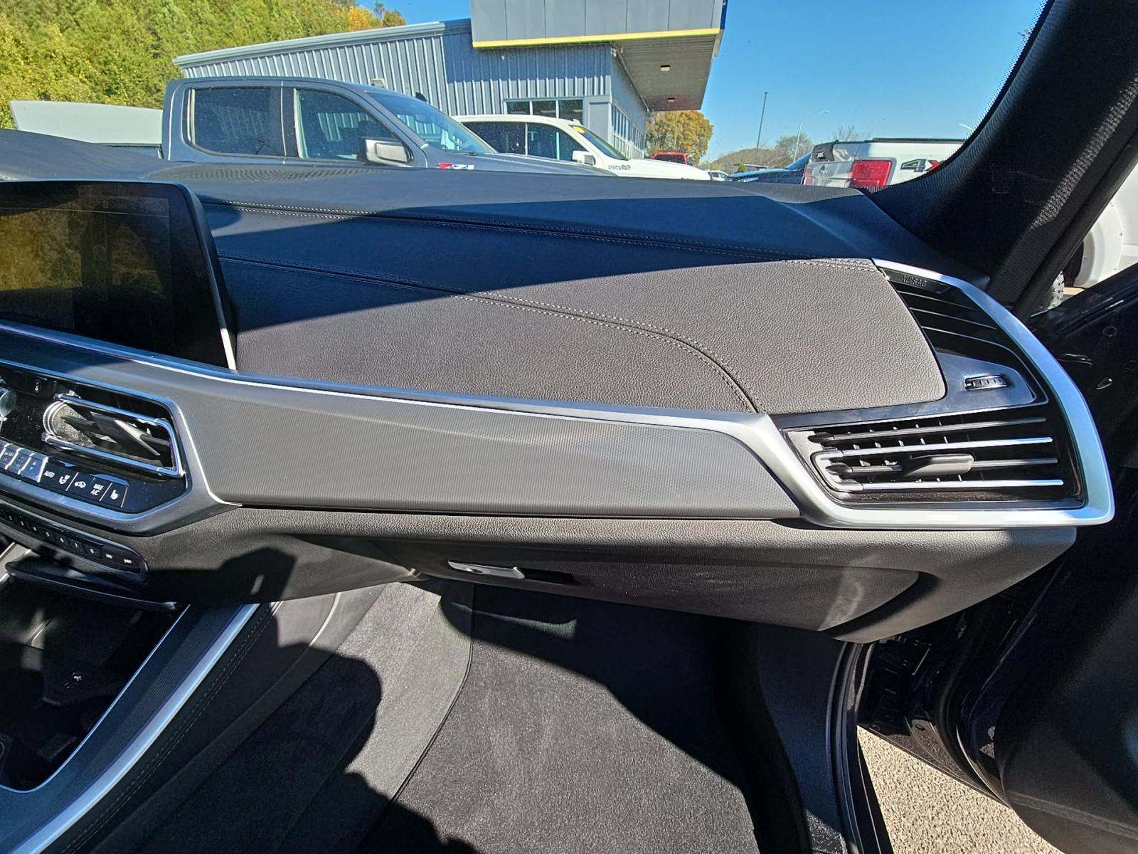 2023 BMW X5 xDrive40i AWD