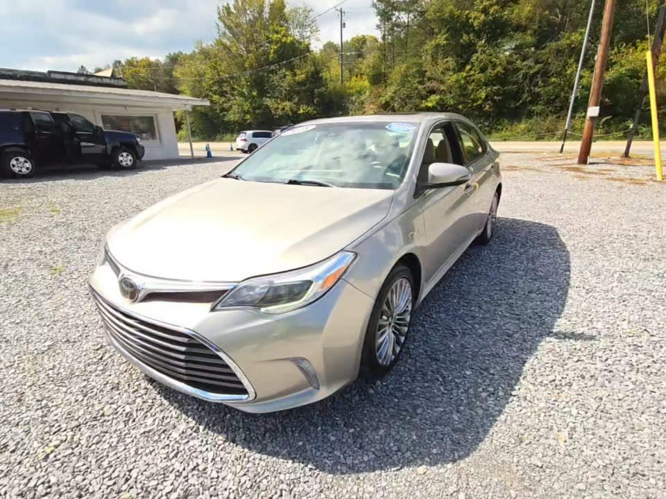2018 Toyota Avalon Limited FWD