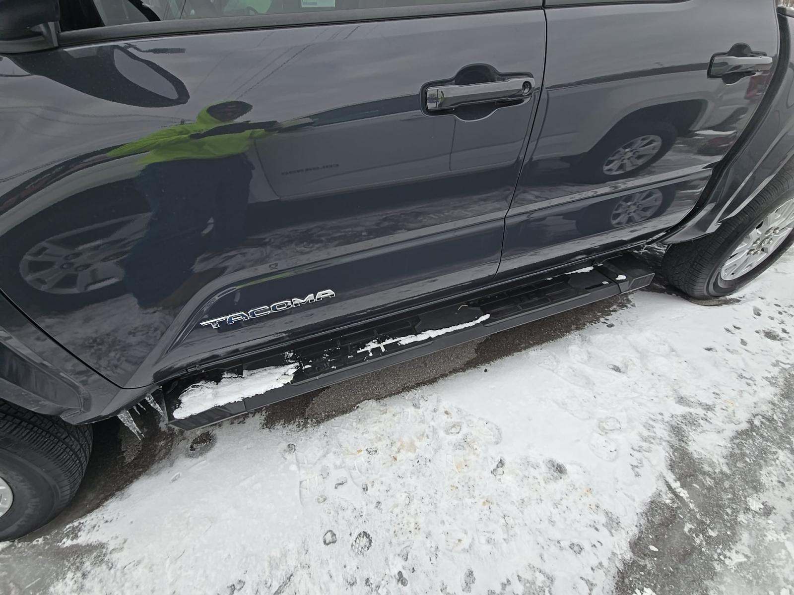 2024 Toyota Tacoma SR5 RWD