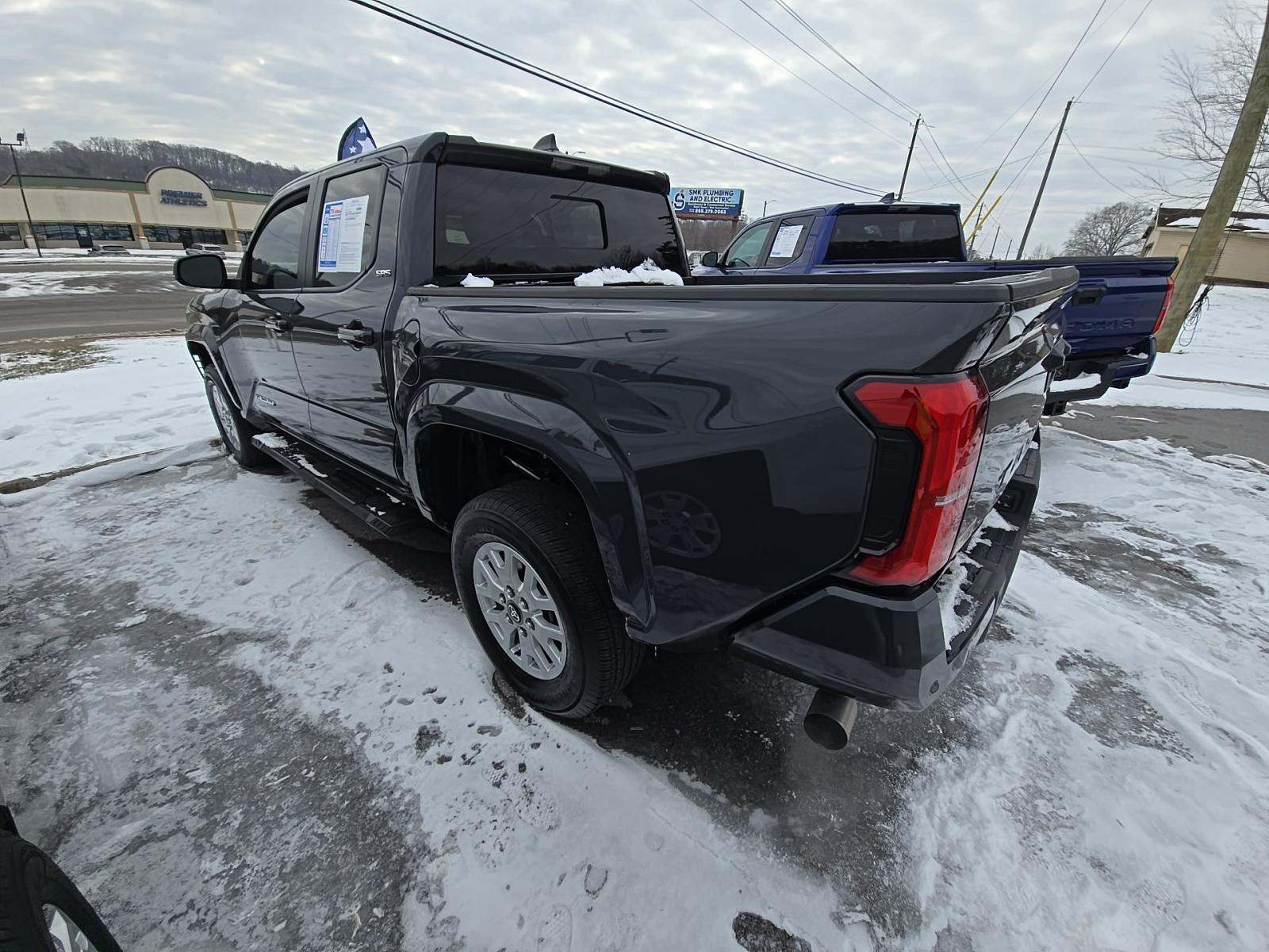 2024 Toyota Tacoma SR5 RWD