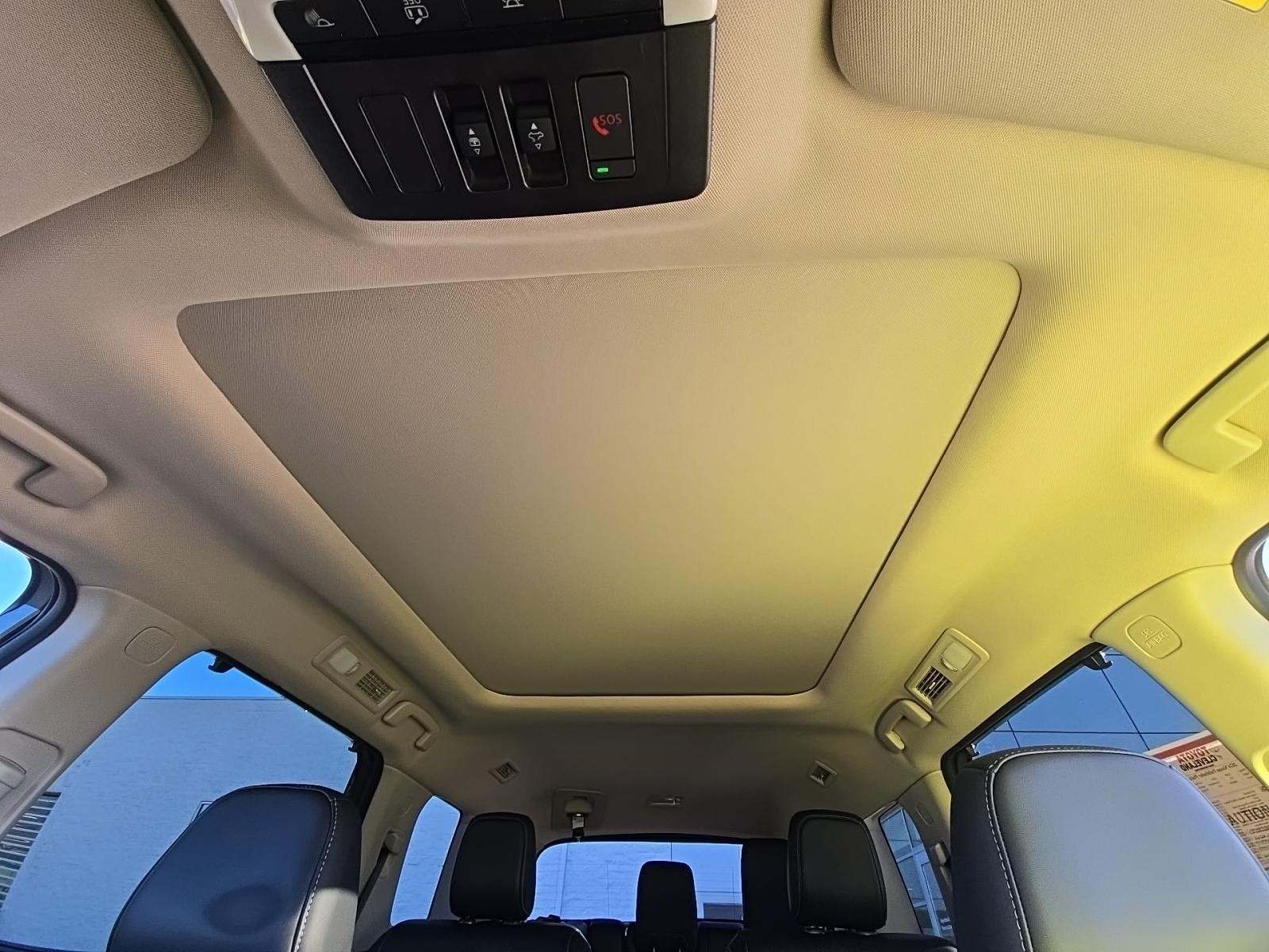 2024 Nissan Pathfinder Platinum AWD