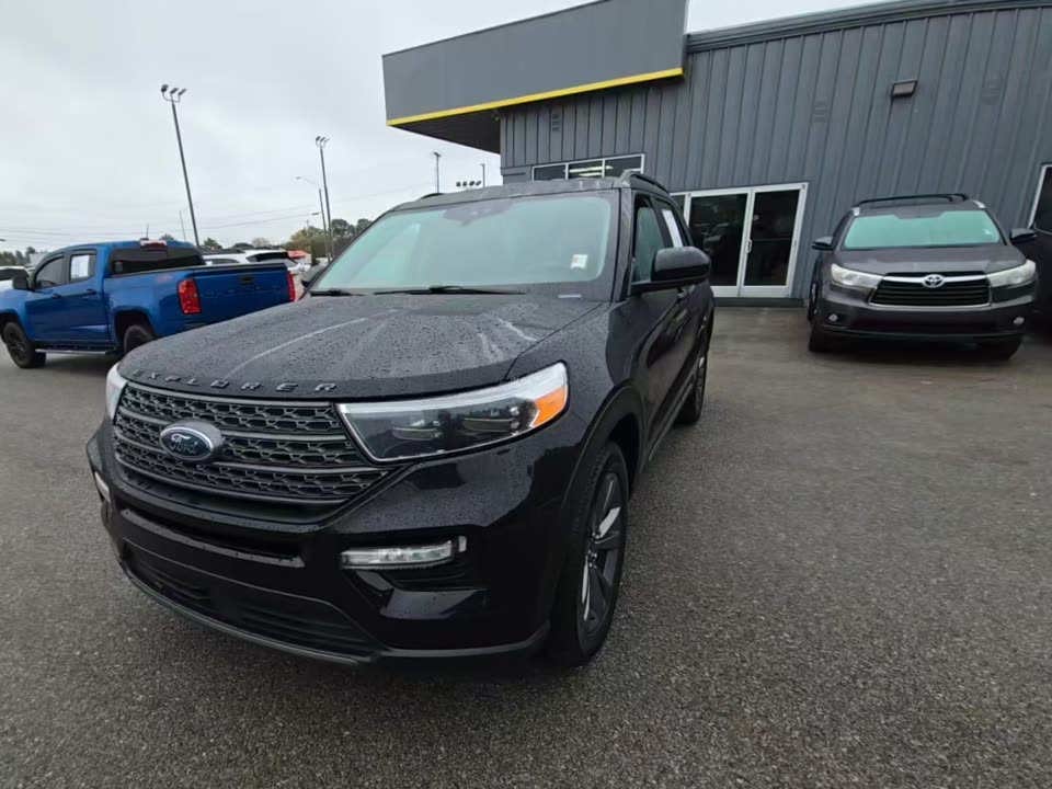 2022 Ford Explorer XLT AWD