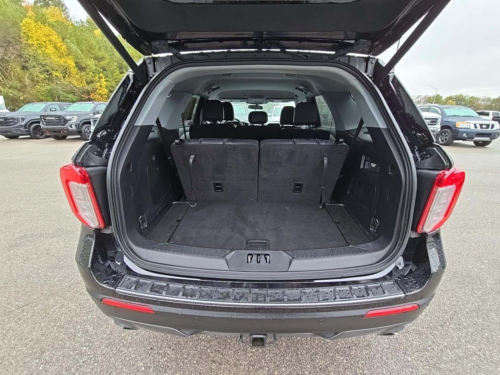 2022 Ford Explorer XLT AWD