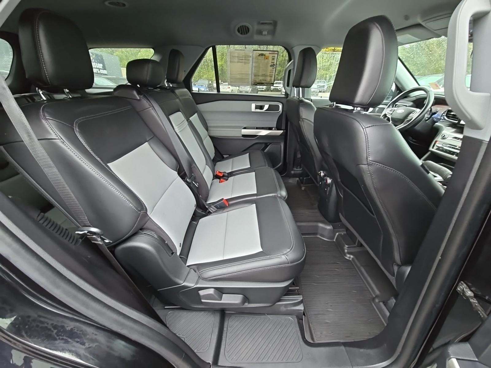 2022 Ford Explorer XLT AWD