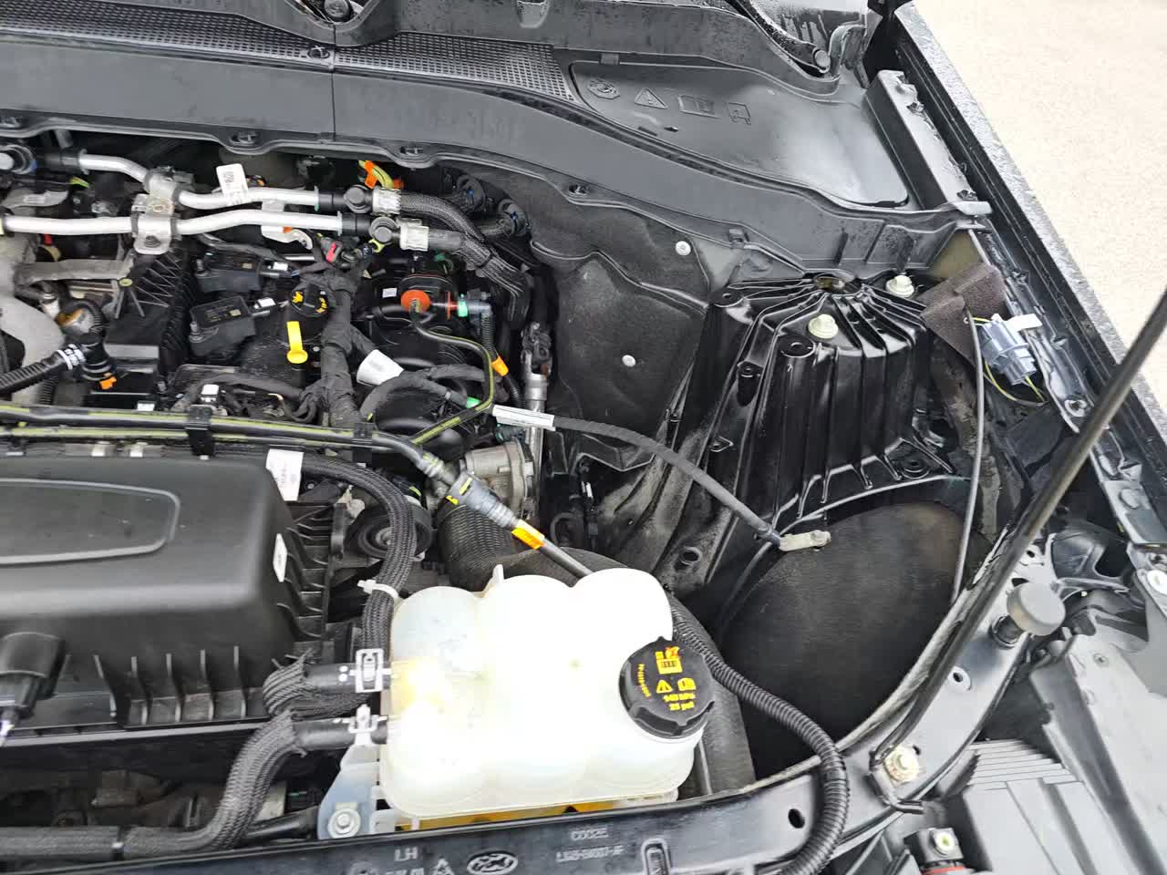 2022 Ford Explorer XLT AWD