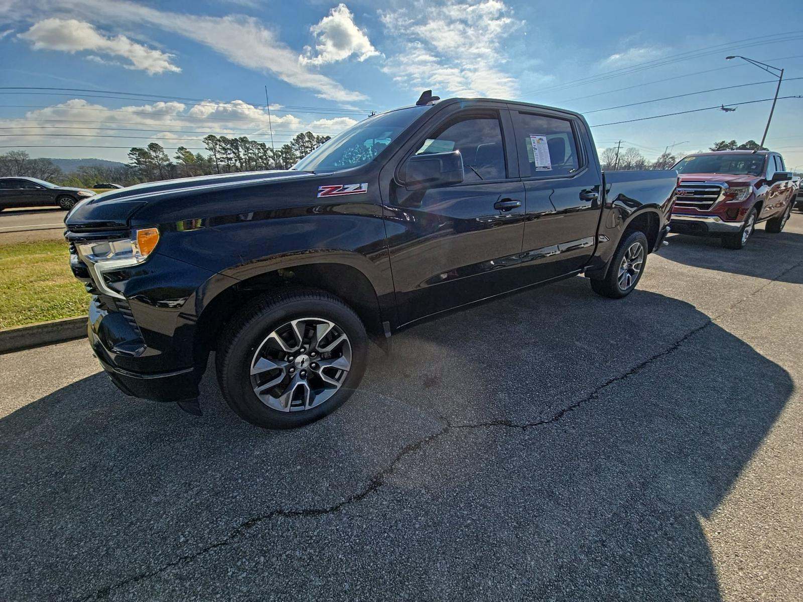 2023 Chevrolet Silverado 1500 RST AWD