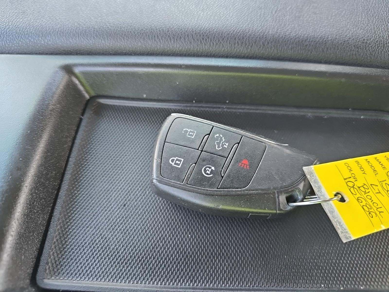 2023 Chevrolet Silverado 1500 RST AWD