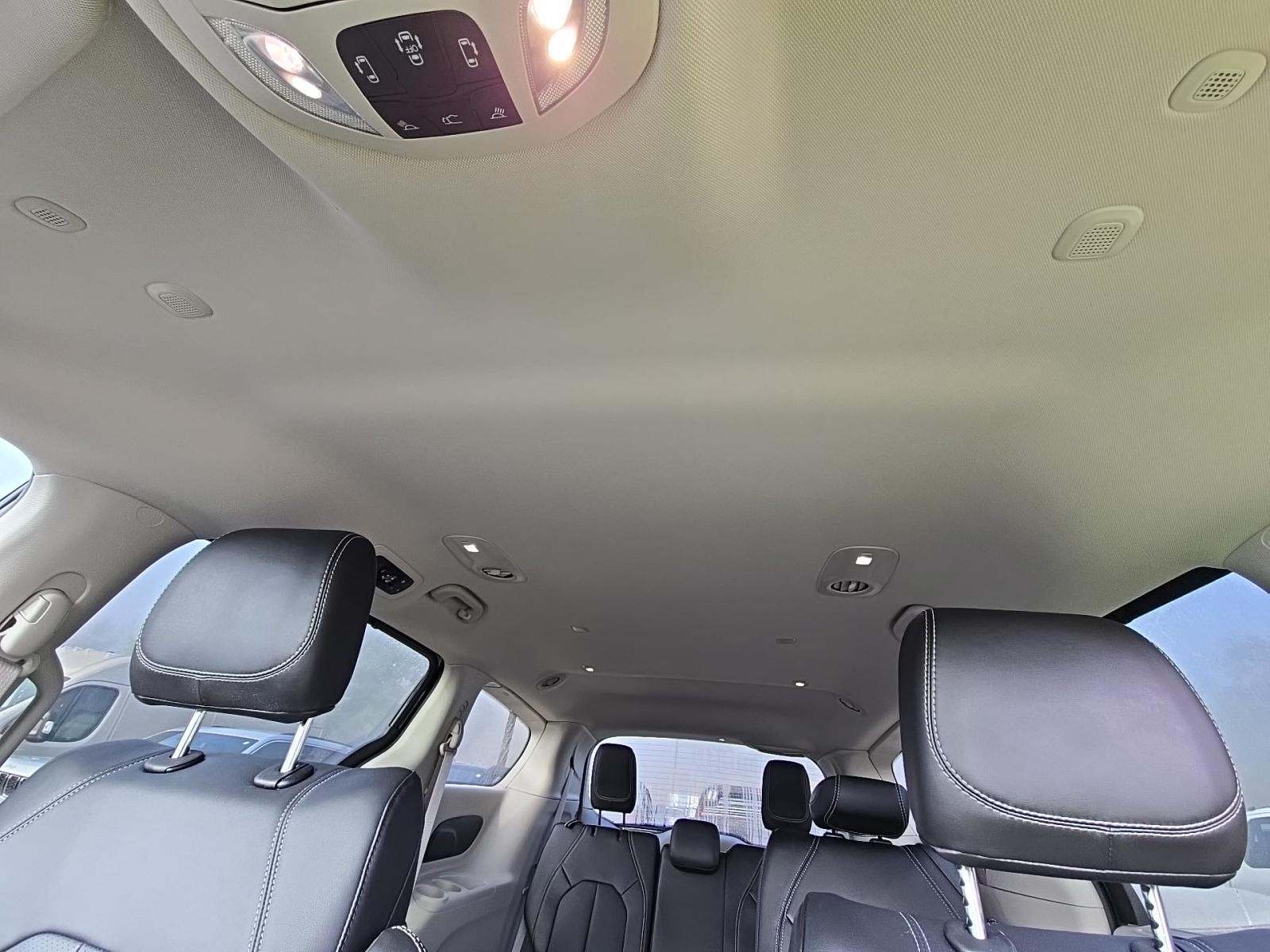 2024 Chrysler Pacifica Touring L FWD