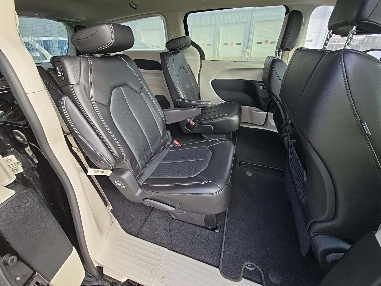 2024 Chrysler Pacifica Touring L FWD