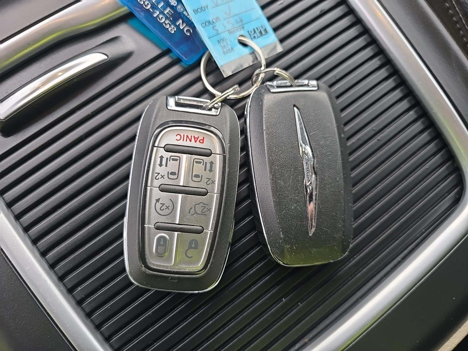 2021 Chrysler Pacifica Touring L FWD