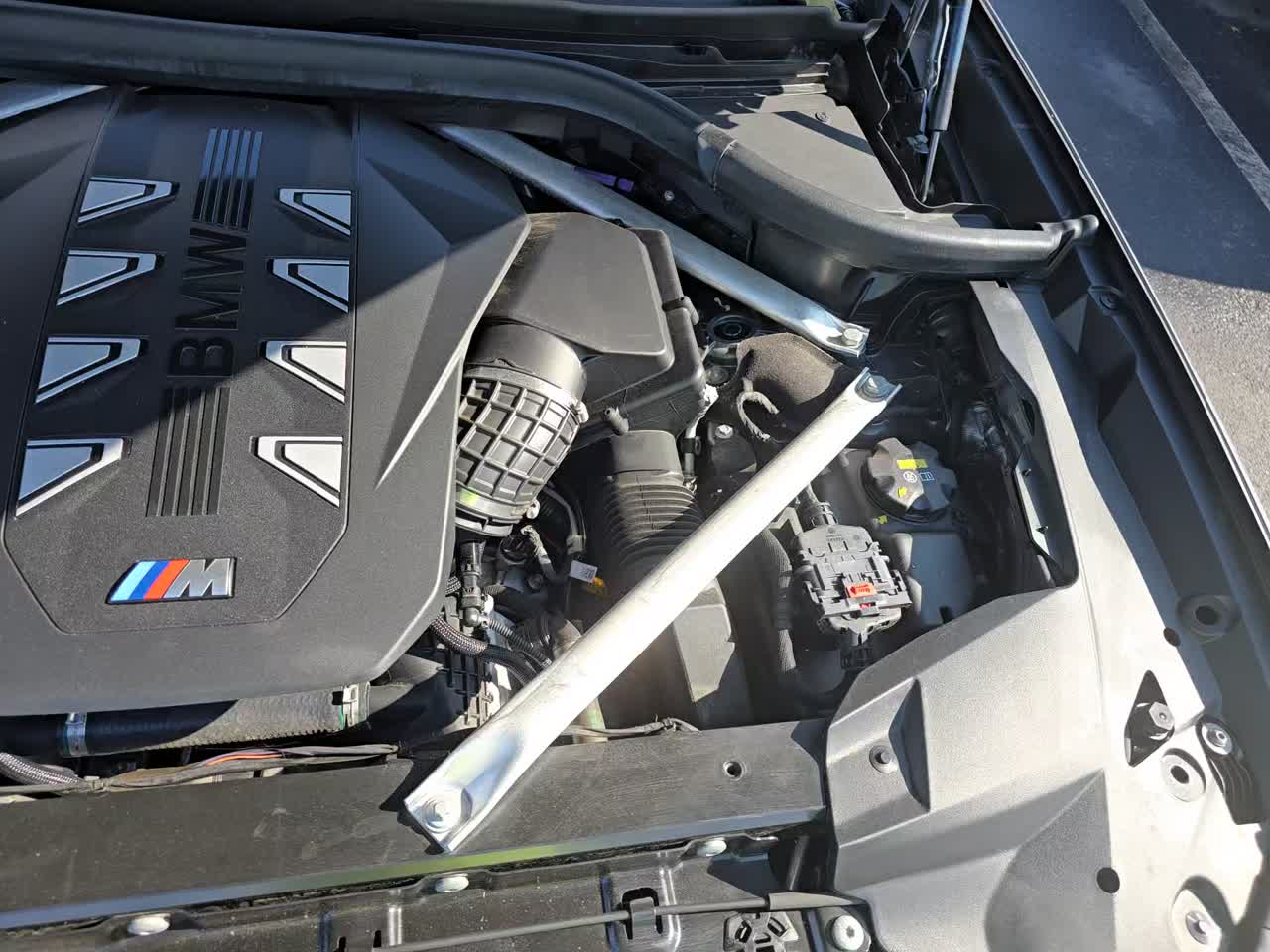 2023 BMW X7 M60i AWD