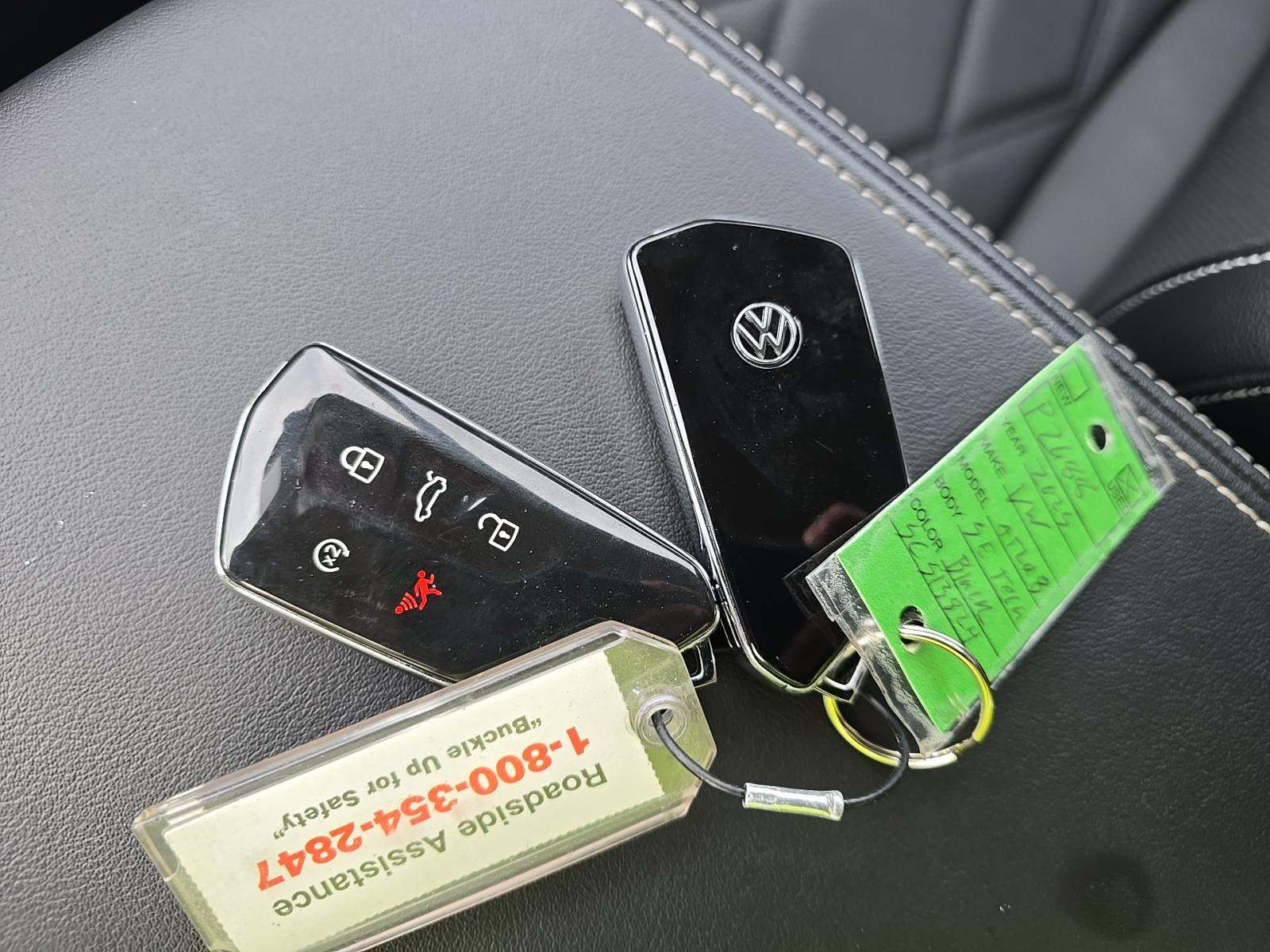 2025 Volkswagen Atlas 2.0T SE FWD