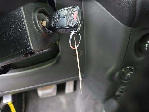 JEEP UNLIMITED SAHARA - 8