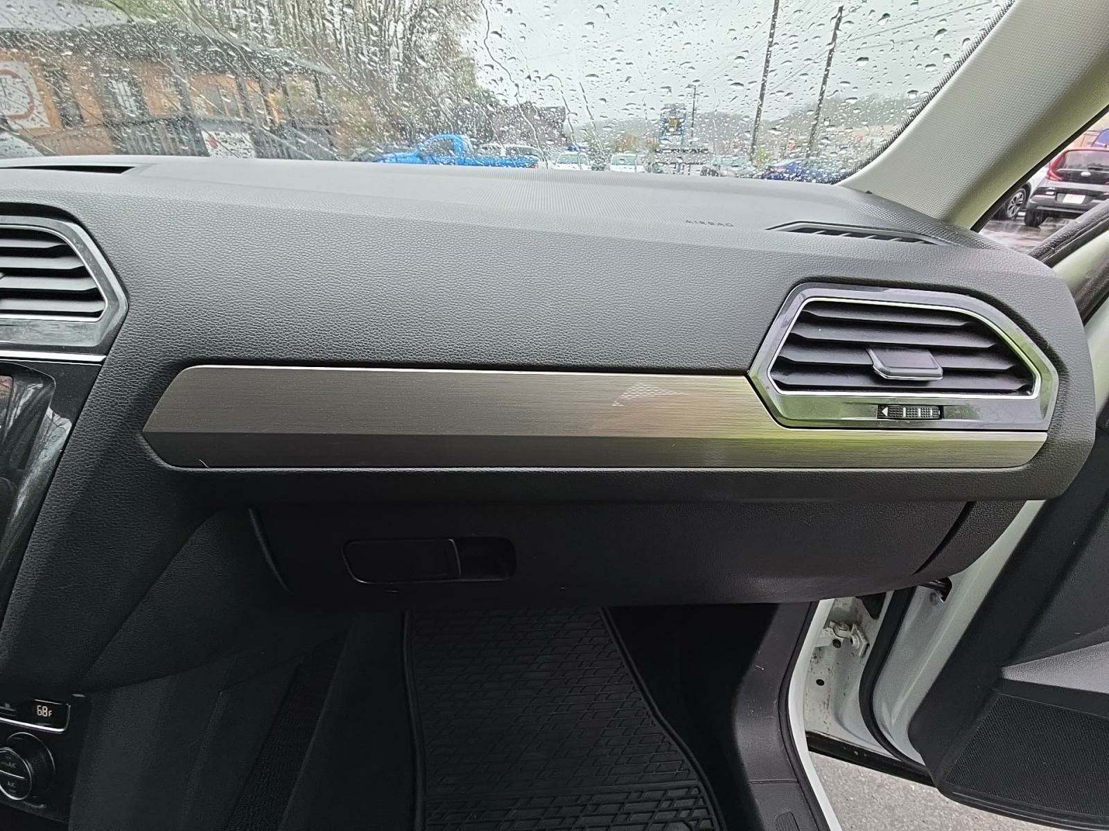 2018 Volkswagen Tiguan 2.0T SE FWD