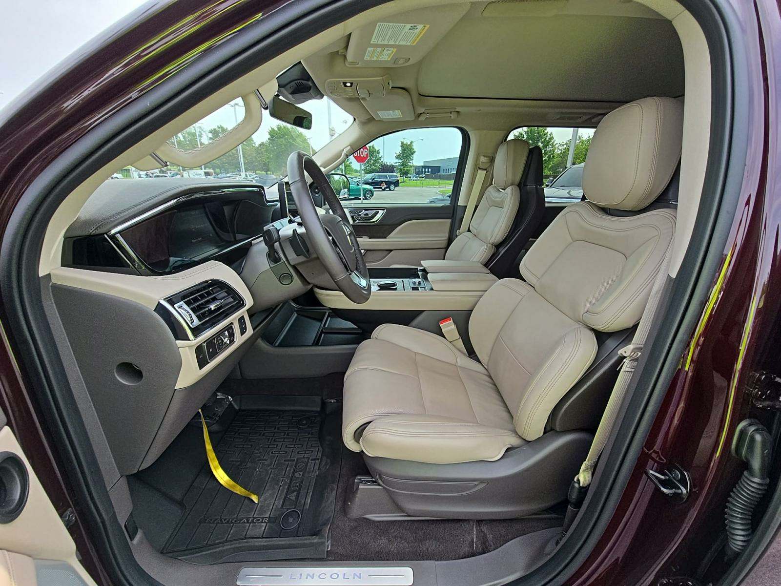 2024 Lincoln Navigator Reserve AWD