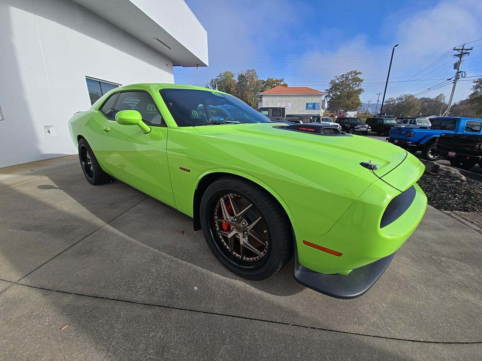 2023 Dodge Challenger R/T RWD