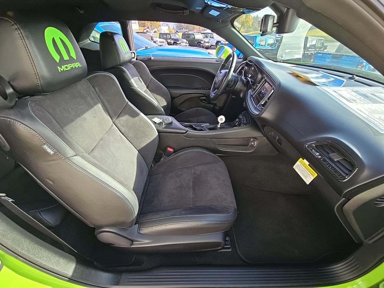 2023 Dodge Challenger R/T RWD