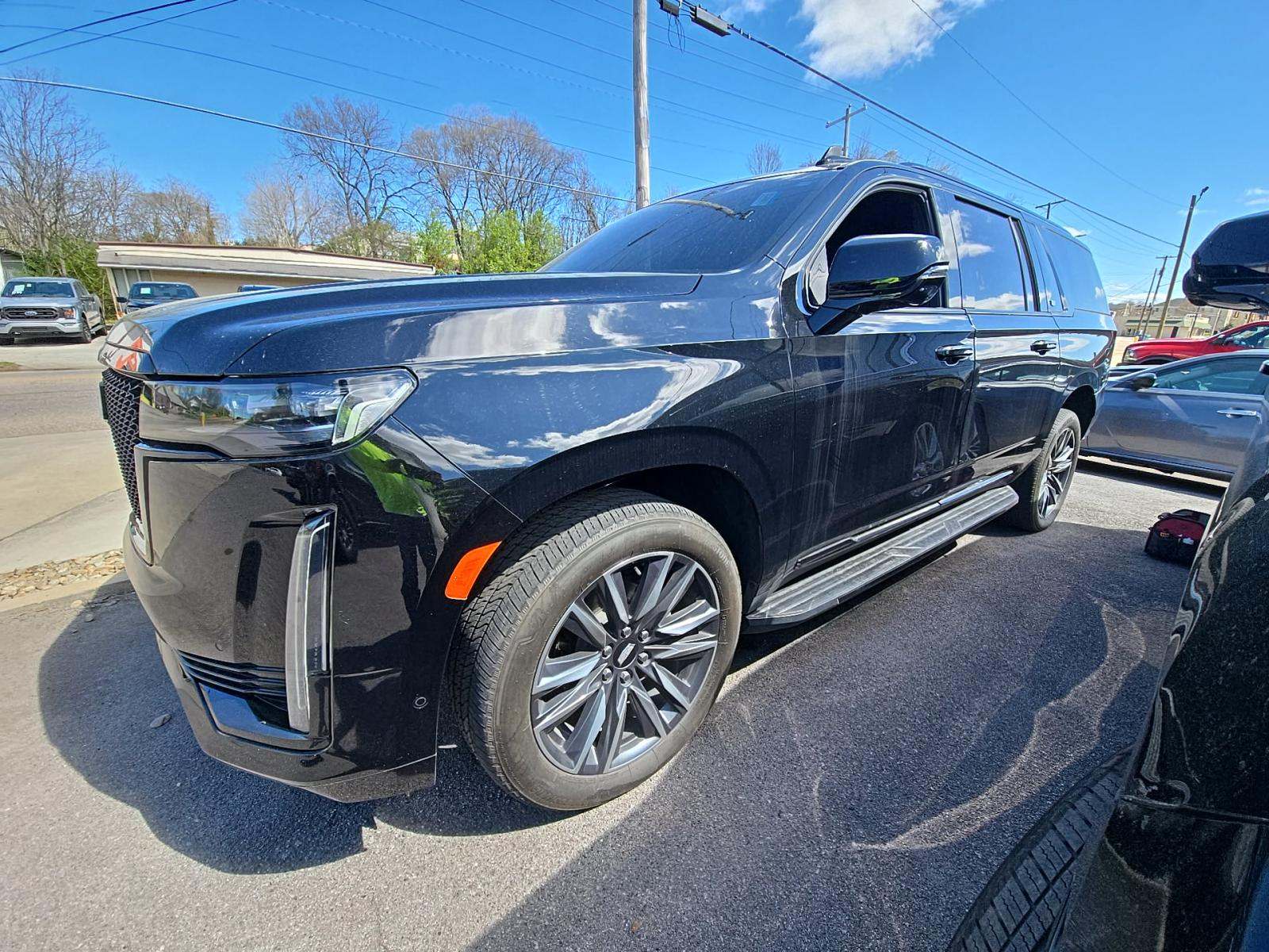 2023 Cadillac Escalade ESV Sport AWD