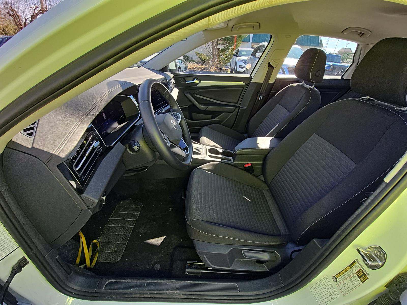 2025 Volkswagen Jetta 1.5T S FWD