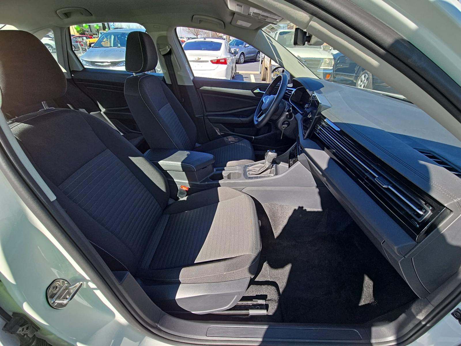 2025 Volkswagen Jetta 1.5T S FWD