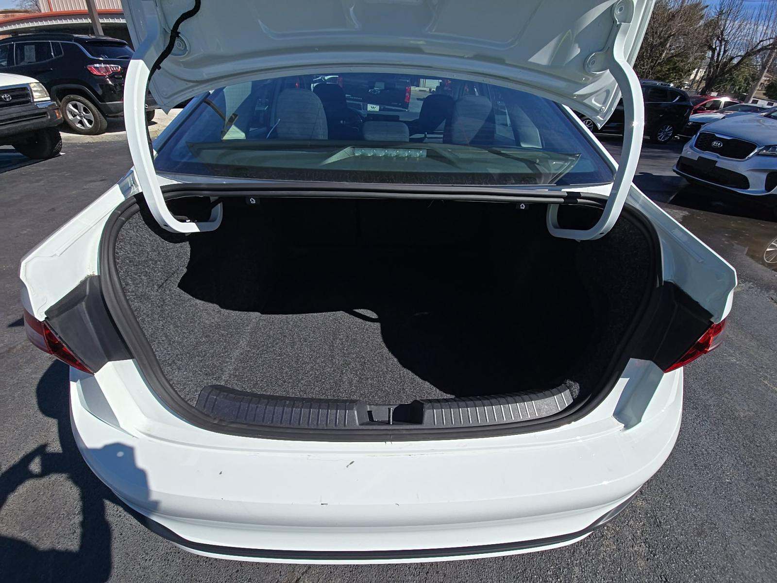 2025 Volkswagen Jetta 1.5T S FWD