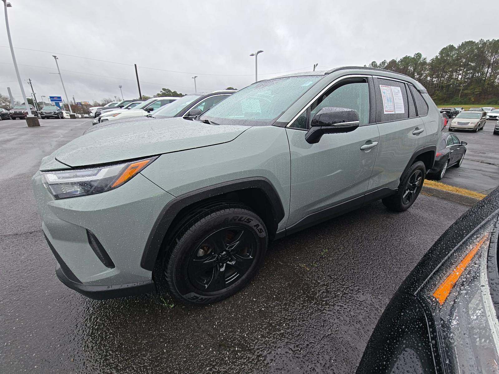 2023 Toyota RAV4 XLE FWD
