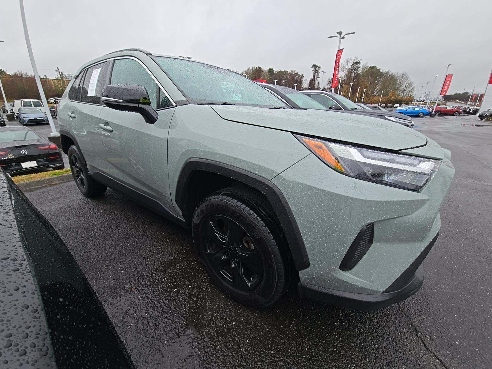 2023 Toyota RAV4 XLE FWD