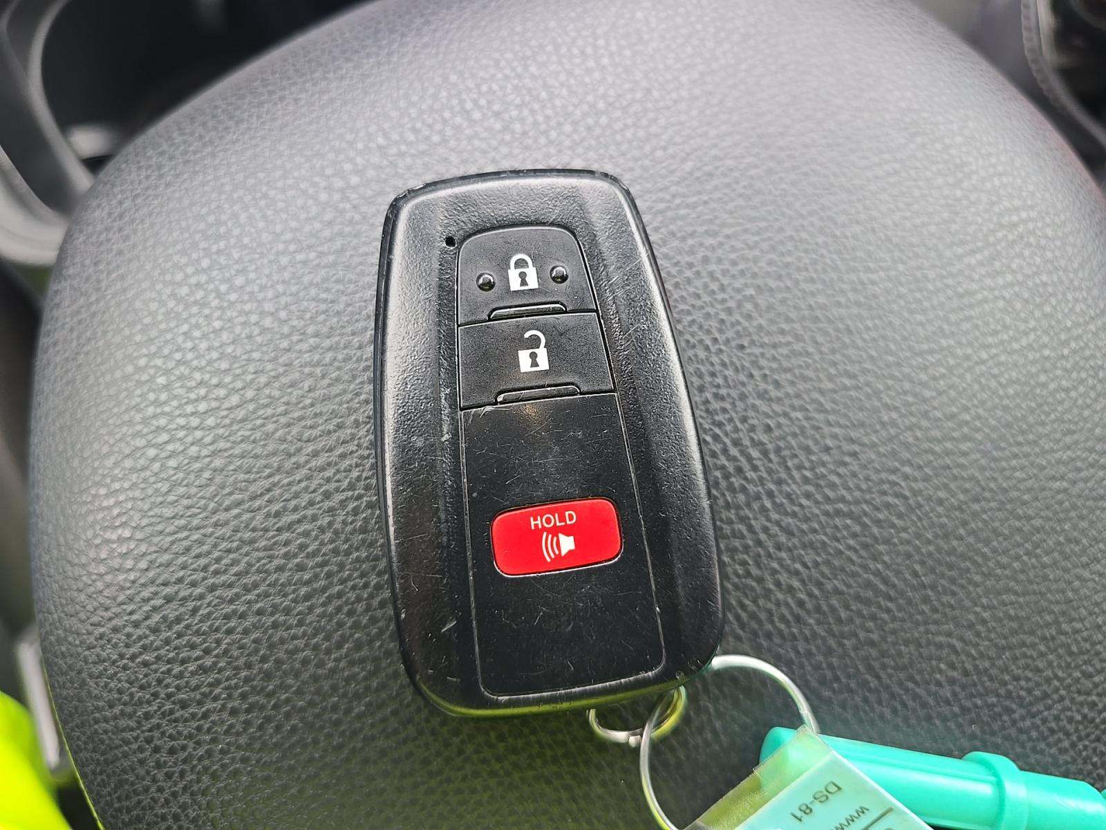 2023 Toyota RAV4 XLE FWD