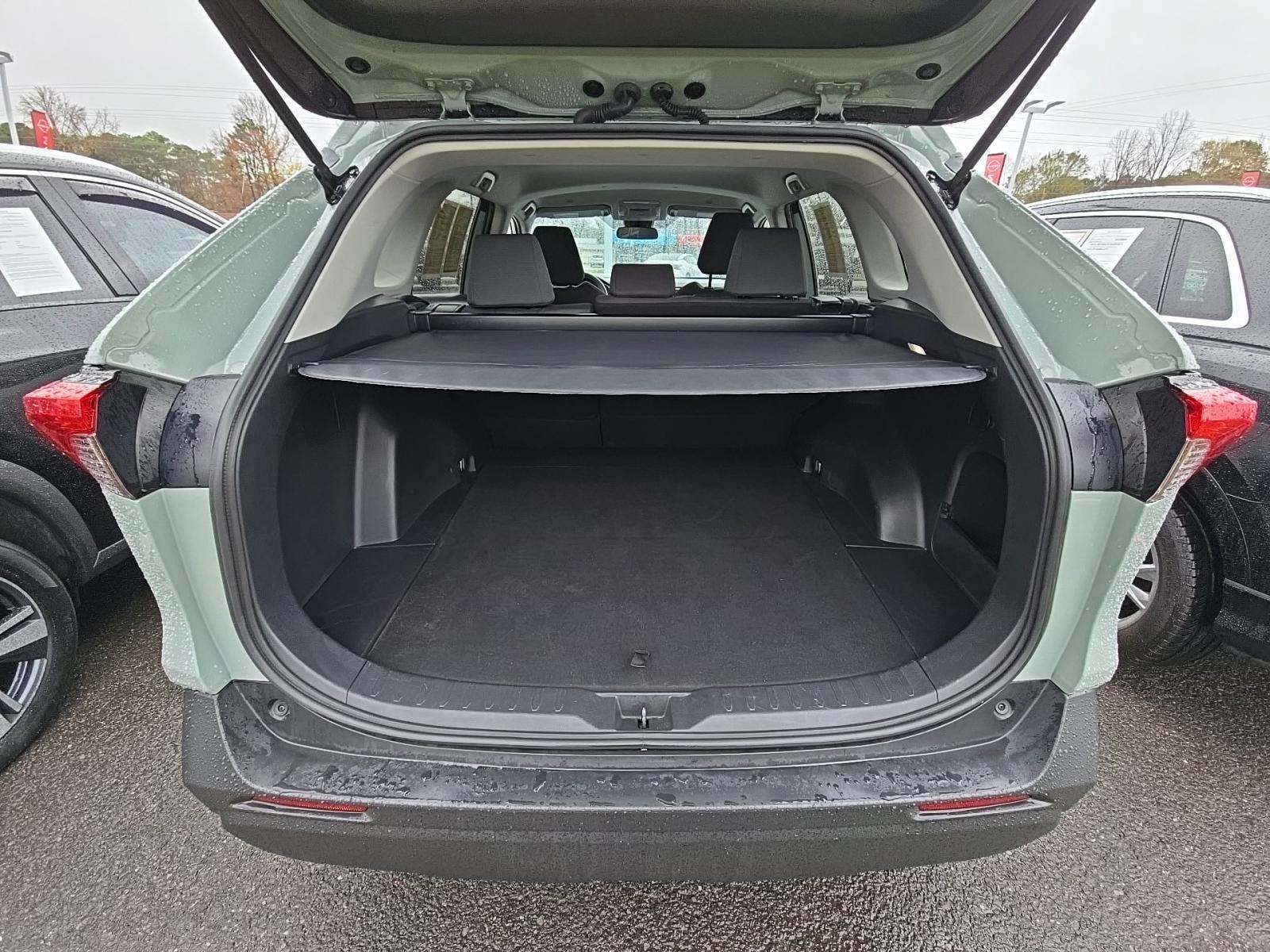 2023 Toyota RAV4 XLE FWD