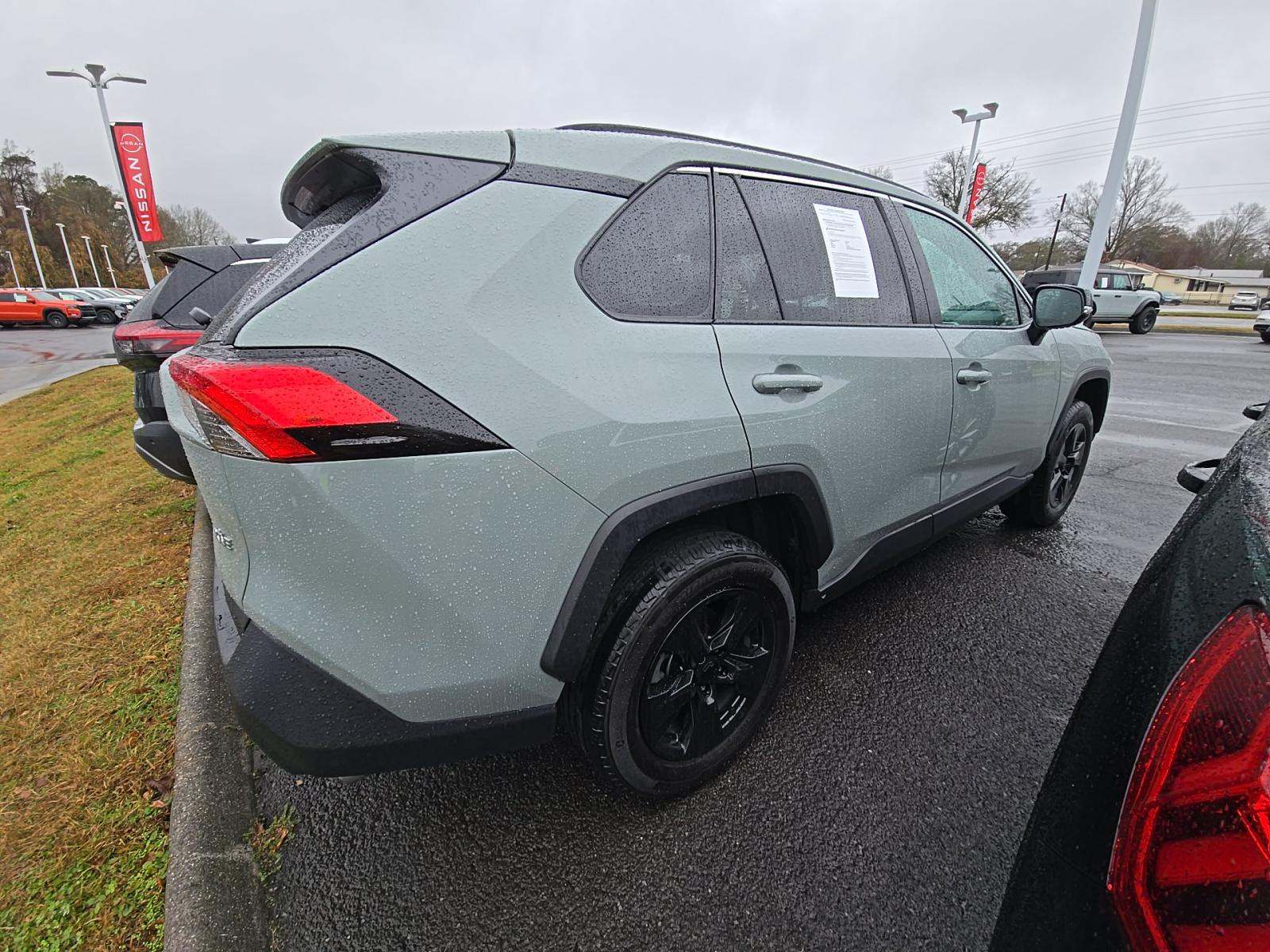 2023 Toyota RAV4 XLE FWD