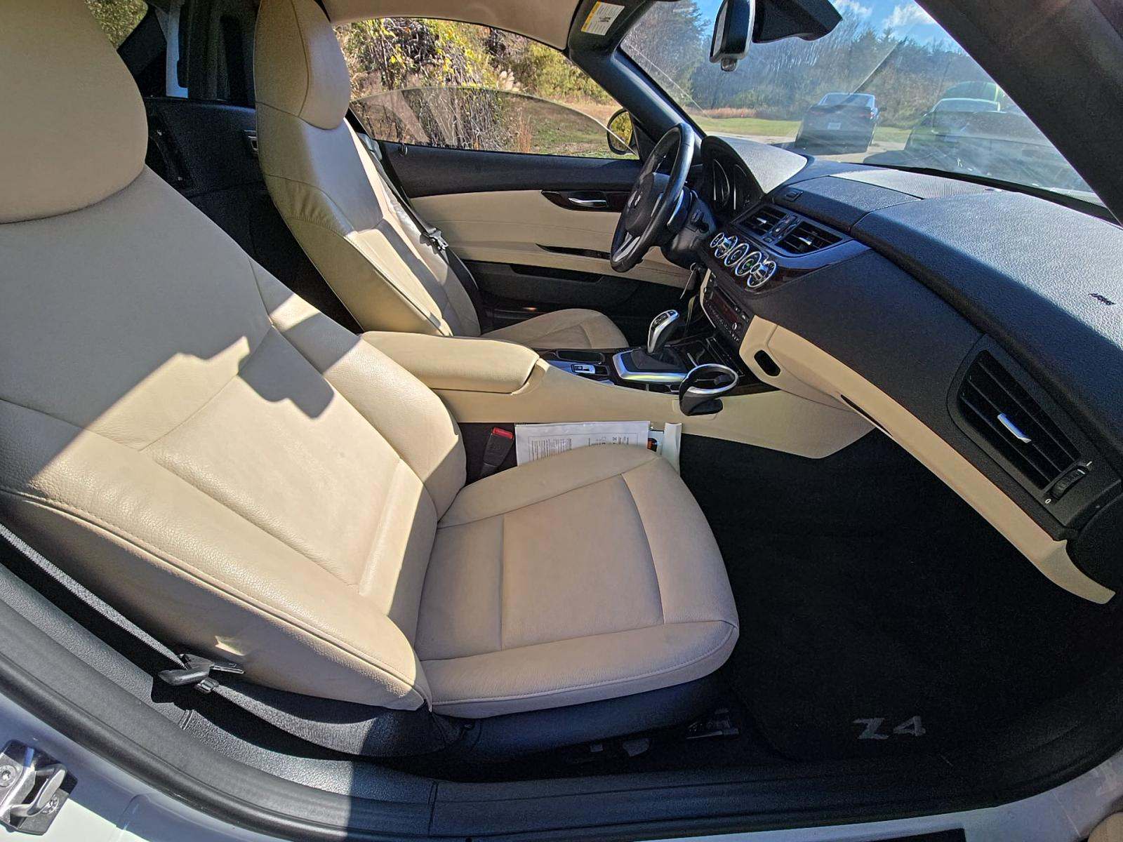 2013 BMW Z4 sDrive28i RWD