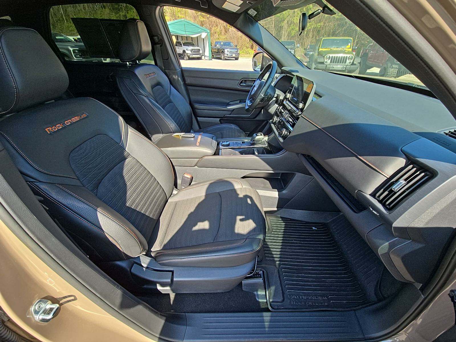 2023 Nissan Pathfinder Rock Creek AWD