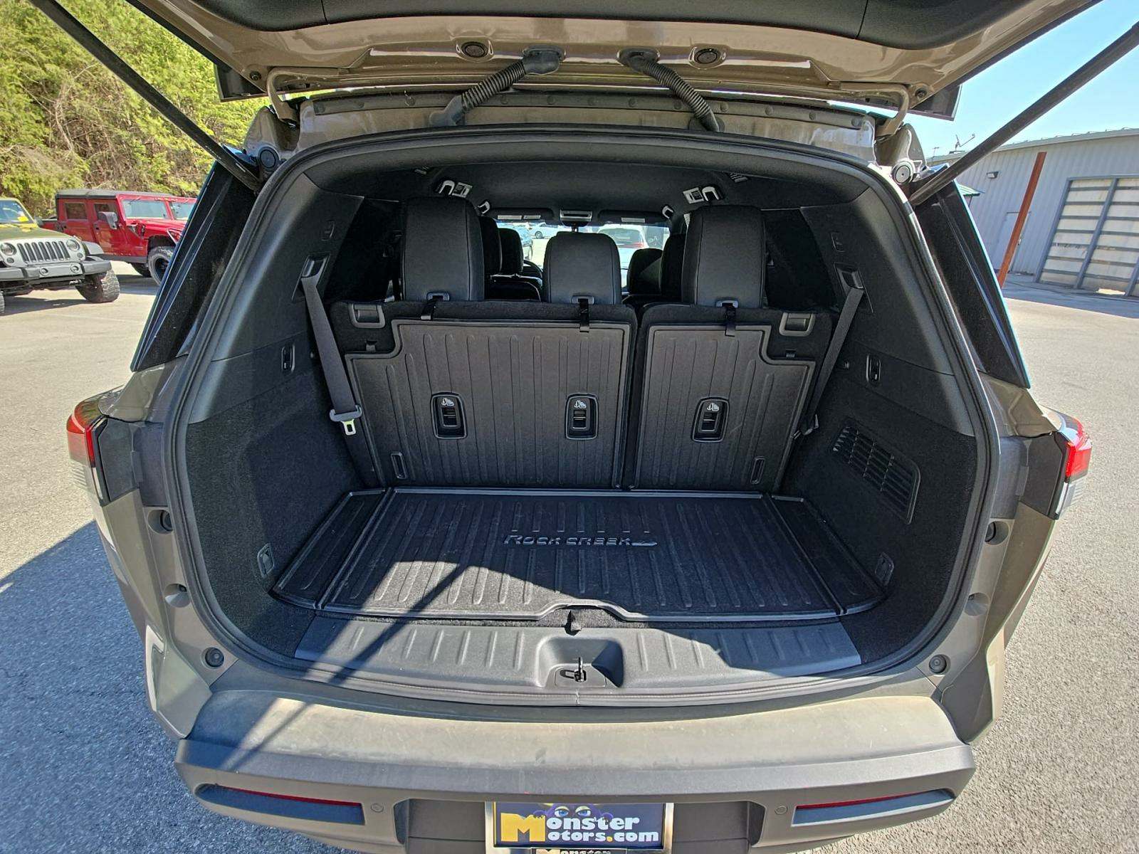 2023 Nissan Pathfinder Rock Creek AWD