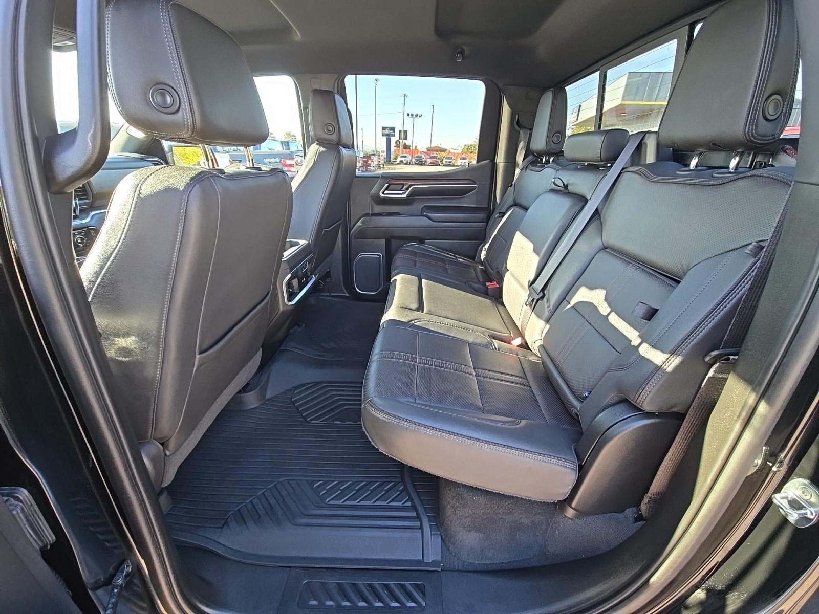 2022 Chevrolet Silverado 1500 High Country AWD