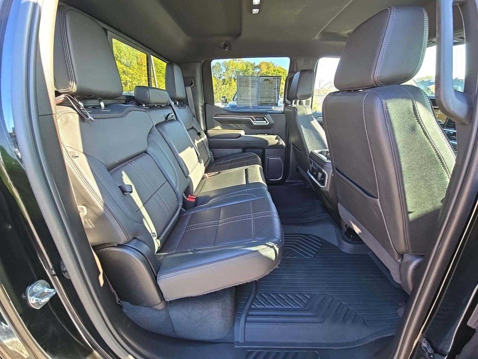 2022 Chevrolet Silverado 1500 High Country AWD