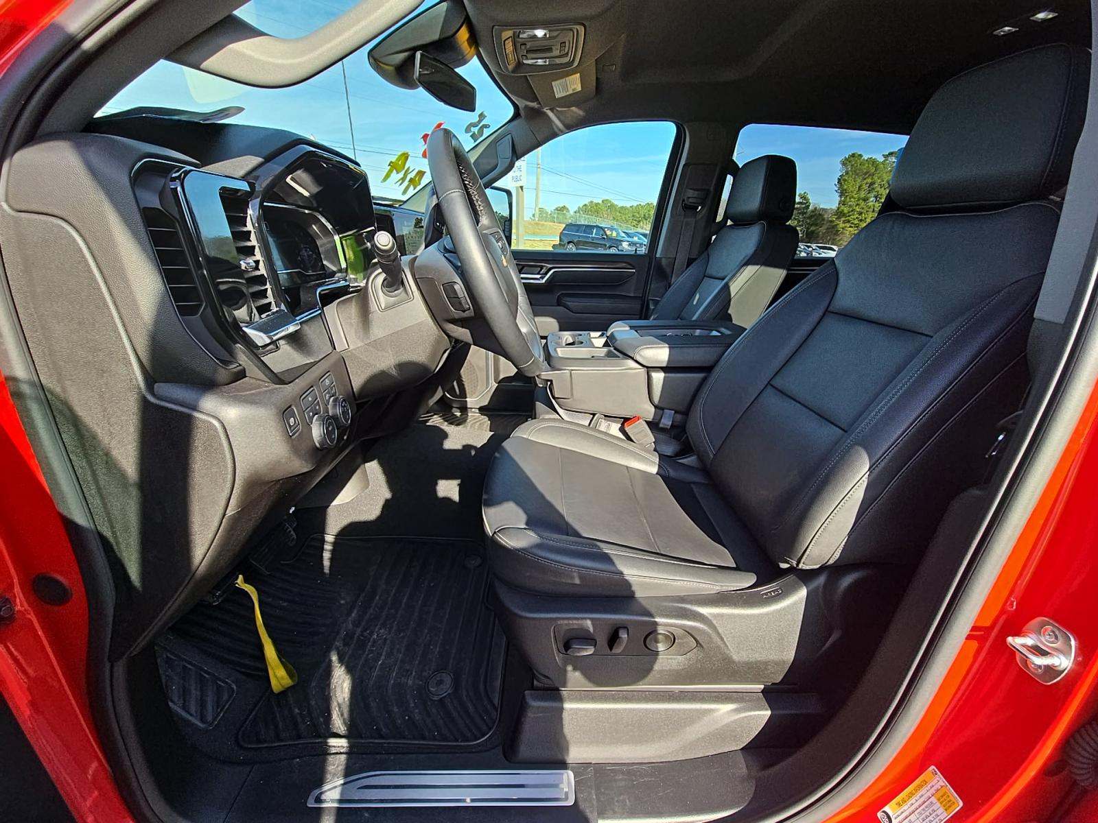 2025 Chevrolet Silverado 2500HD LT AWD