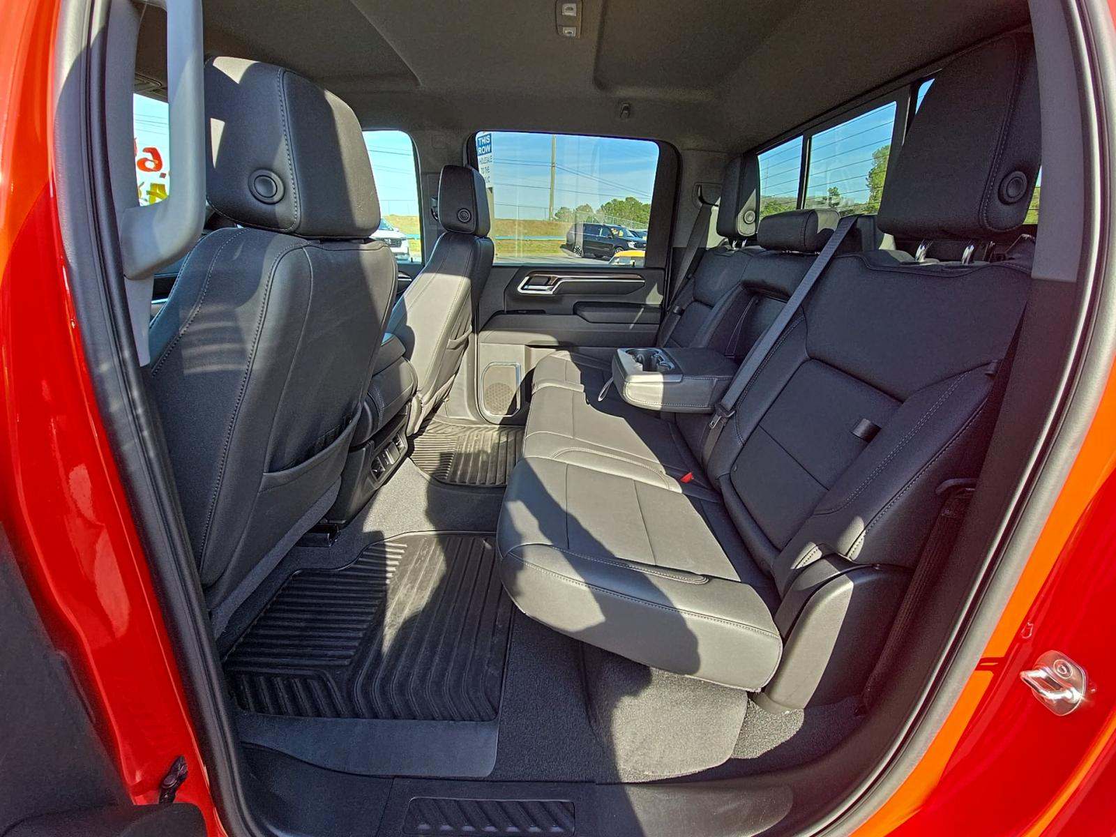 2025 Chevrolet Silverado 2500HD LT AWD