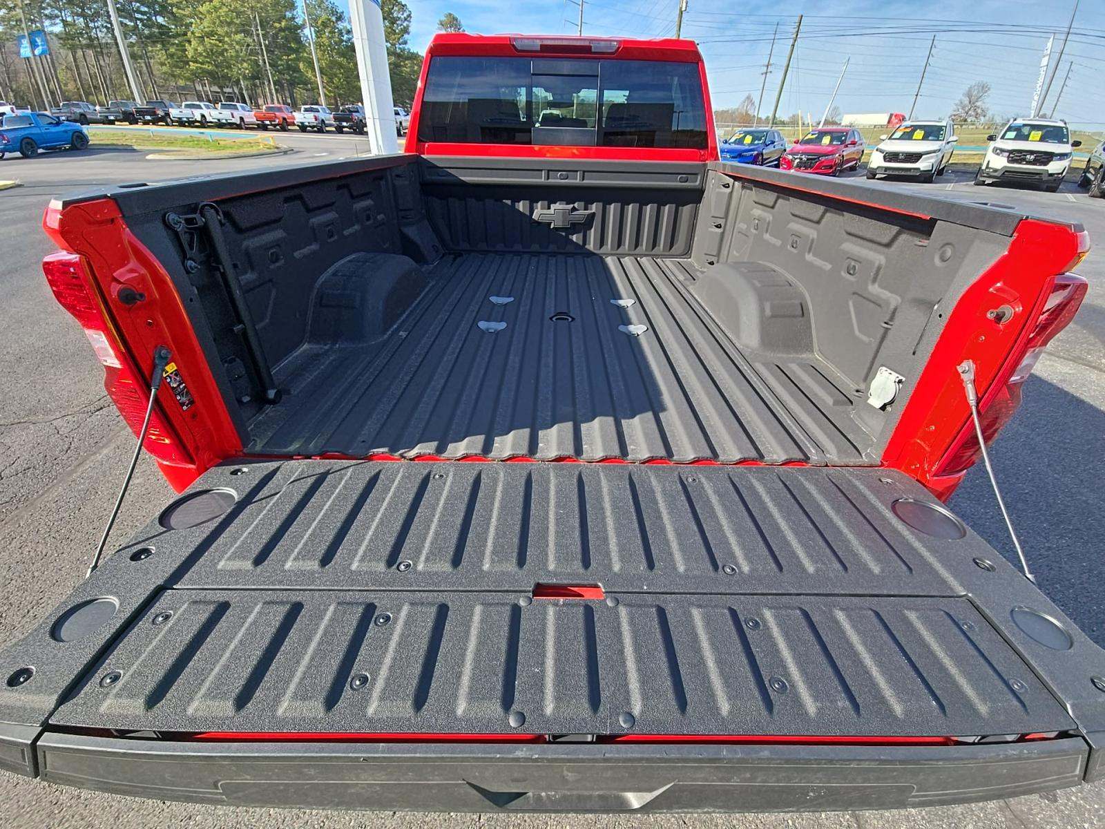 2025 Chevrolet Silverado 2500HD LT AWD