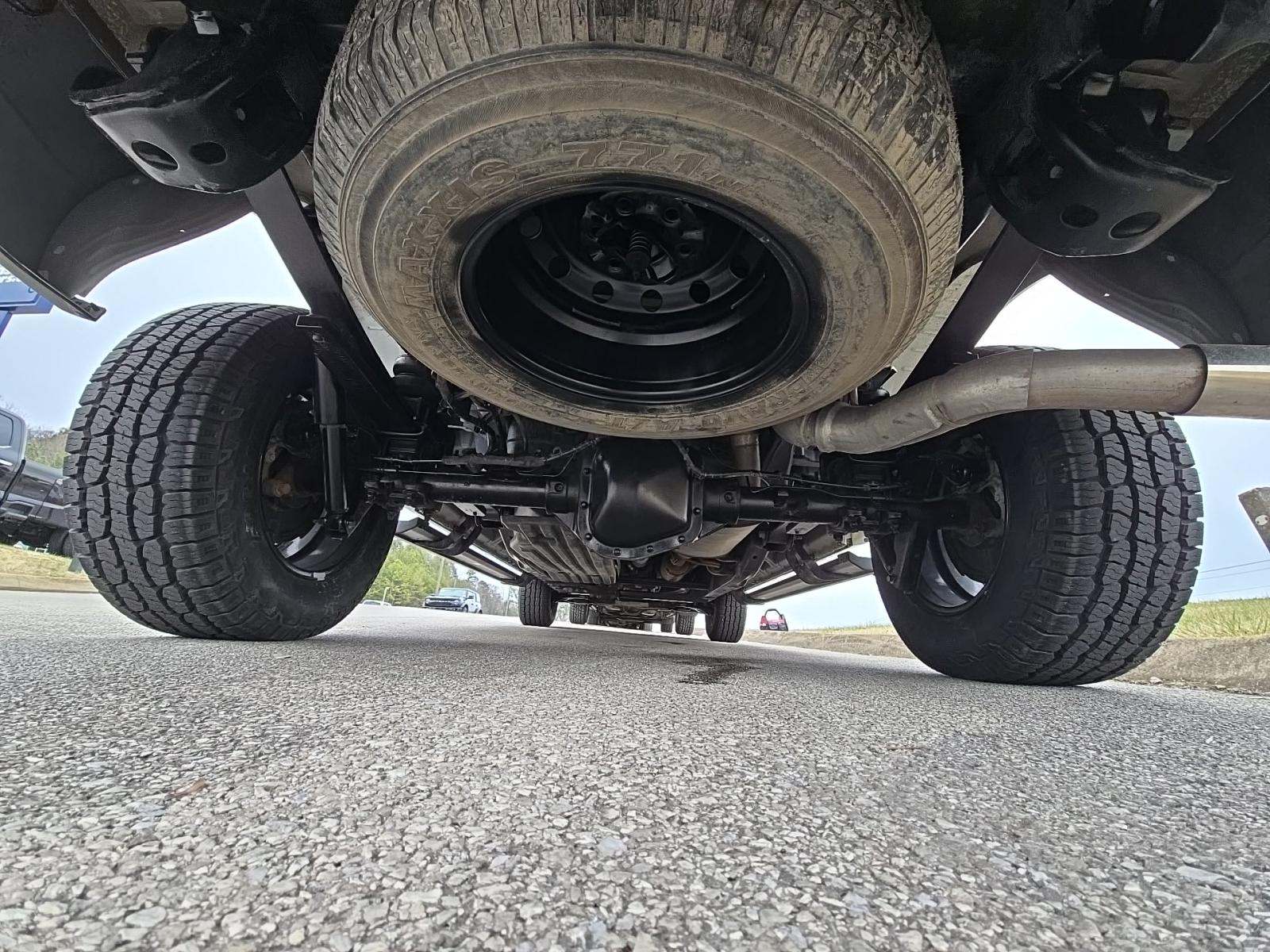 2023 Ford F-150 Lariat AWD